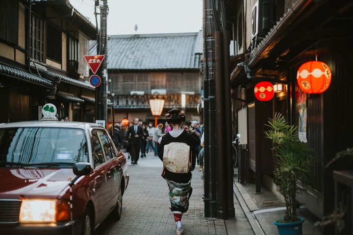 日本買的東西怎麼寄回台灣？行李、郵局與轉運完整指南